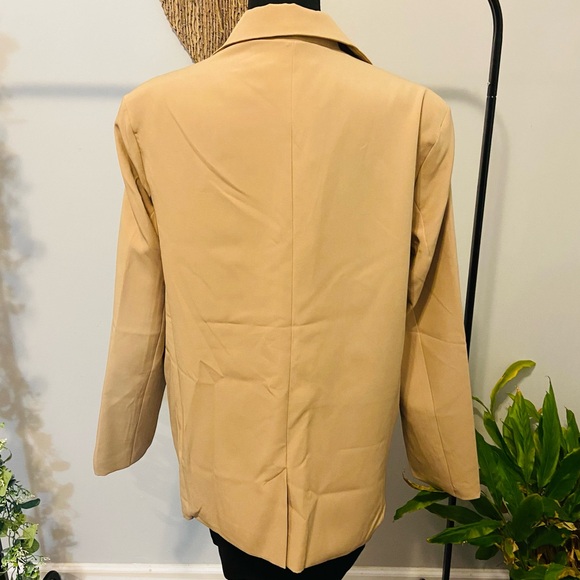 Soft Caramel Coloured Blazer - Picture 5 of 7